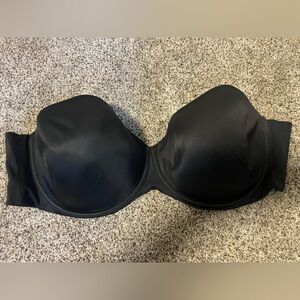 Cacique Lightweight Multiway Strapless Black Smooth Molded Bra 42H
